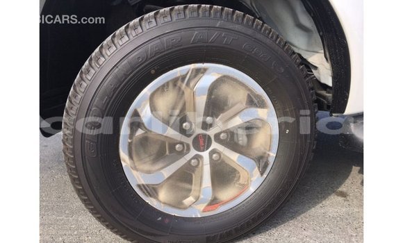 Buy Import Toyota Hilux White Car in Import - Dubai in Bomi County Buy Import Toyota Hilux White Car in Import - Dubai in Bomi County