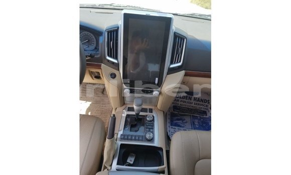 Buy Import Toyota Land Cruiser White Car in Import - Dubai in Bomi County Buy Import Toyota Land Cruiser White Car in Import - Dubai in Bomi County