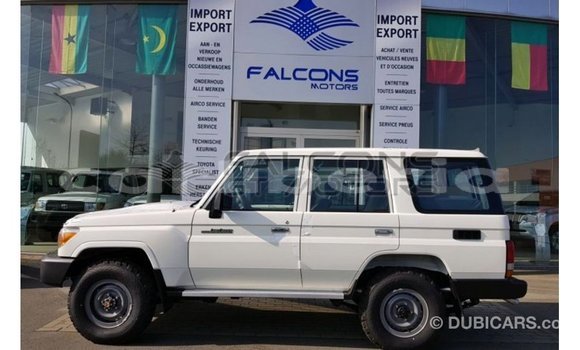 Buy Import Toyota Land Cruiser White Car in Import - Dubai in Bomi County Buy Import Toyota Land Cruiser White Car in Import - Dubai in Bomi County