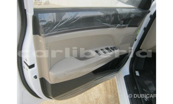 Buy Import Hyundai Elantra White Car in Import - Dubai in Bomi County Buy Import Hyundai Elantra White Car in Import - Dubai in Bomi County