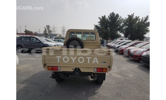 Buy Import Toyota Land Cruiser Beige Car in Import - Dubai in Bomi County Buy Import Toyota Land Cruiser Beige Car in Import - Dubai in Bomi County