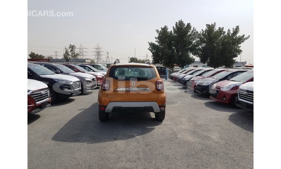Buy Import Renault 19 Green Car in Import - Dubai in Bomi County Buy Import Renault 19 Green Car in Import - Dubai in Bomi County