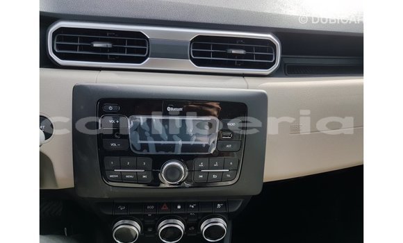 Buy Import Renault 19 Green Car in Import - Dubai in Bomi County Buy Import Renault 19 Green Car in Import - Dubai in Bomi County