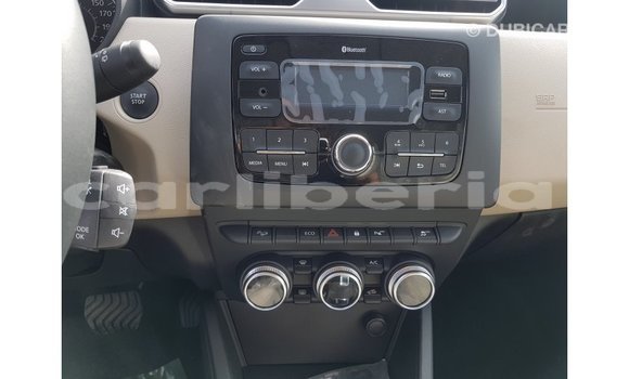Buy Import Renault 19 Green Car in Import - Dubai in Bomi County Buy Import Renault 19 Green Car in Import - Dubai in Bomi County
