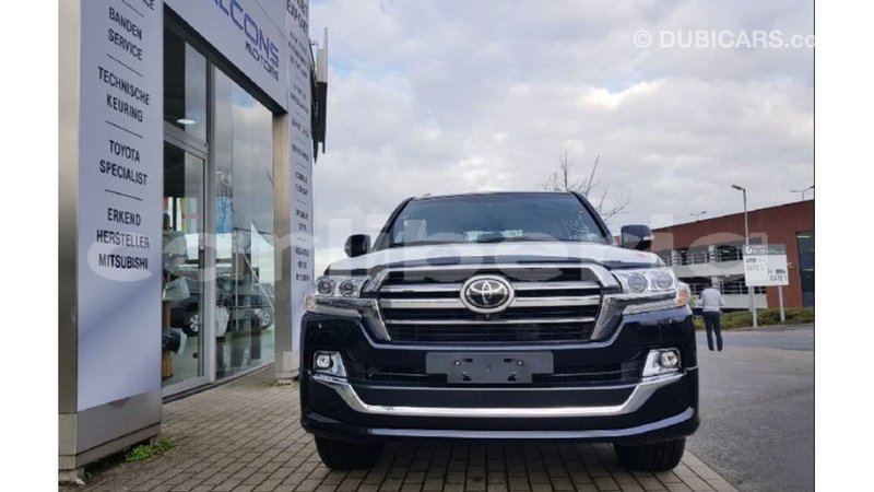 Big with watermark toyota land cruiser bomi county import dubai 3405