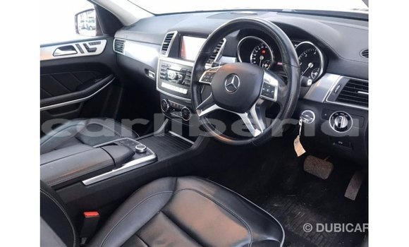 Buy Import Mercedes-Benz 190 Red Car in Import - Dubai in Bomi County Buy Import Mercedes-Benz 190 Red Car in Import - Dubai in Bomi County