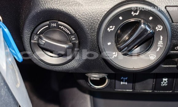 Buy Import Toyota Hilux White Car in Import - Dubai in Bomi County Buy Import Toyota Hilux White Car in Import - Dubai in Bomi County