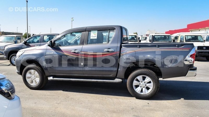 Big with watermark toyota hilux bomi county import dubai 3418