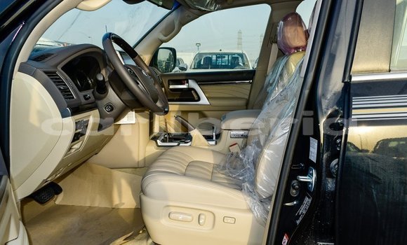 Buy Import Toyota Land Cruiser Black Car in Import - Dubai in Bomi County Buy Import Toyota Land Cruiser Black Car in Import - Dubai in Bomi County