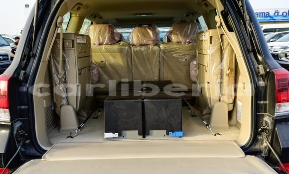Buy Import Toyota Land Cruiser Black Car in Import - Dubai in Bomi County Buy Import Toyota Land Cruiser Black Car in Import - Dubai in Bomi County