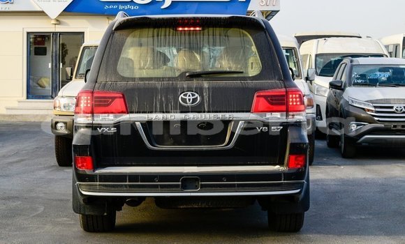 Buy Import Toyota Land Cruiser Black Car in Import - Dubai in Bomi County Buy Import Toyota Land Cruiser Black Car in Import - Dubai in Bomi County