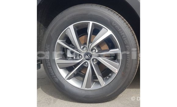 Buy Import Hyundai Santa Fe Other Car in Import - Dubai in Bomi County Buy Import Hyundai Santa Fe Other Car in Import - Dubai in Bomi County
