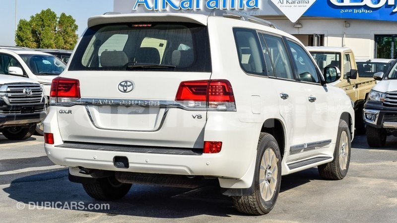 Big with watermark toyota land cruiser bomi county import dubai 3429