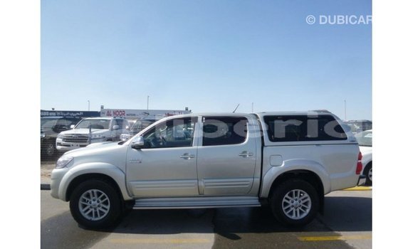 Acheter Import Voiture Toyota Hilux Autre à Import - Dubai, Comté de Bomi Acheter Import Voiture Toyota Hilux Autre à Import - Dubai, Comté de Bomi