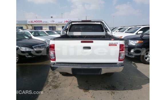 Buy Import Toyota Hilux White Car in Import - Dubai in Bomi County Buy Import Toyota Hilux White Car in Import - Dubai in Bomi County
