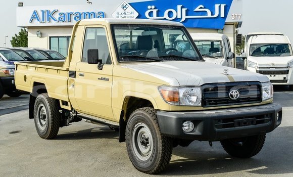 Buy Import Toyota Land Cruiser Beige Car in Import - Dubai in Bomi County Buy Import Toyota Land Cruiser Beige Car in Import - Dubai in Bomi County