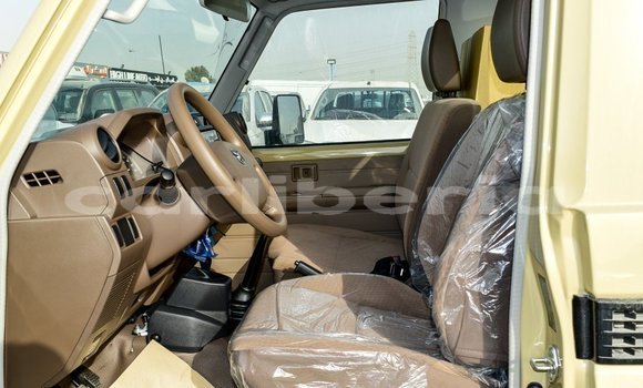Buy Import Toyota Land Cruiser Beige Car in Import - Dubai in Bomi County Buy Import Toyota Land Cruiser Beige Car in Import - Dubai in Bomi County