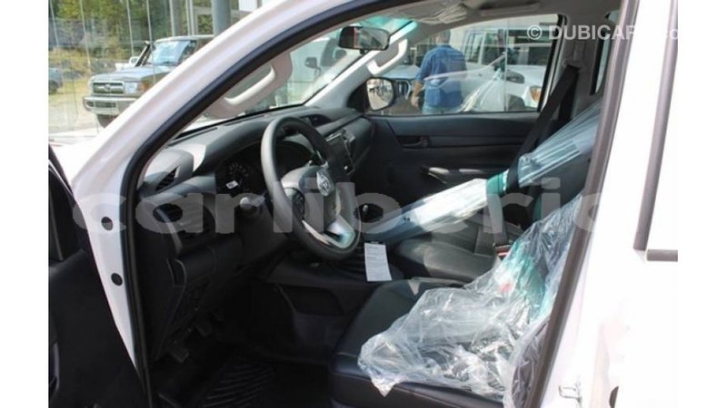 Big with watermark toyota hilux bomi county import dubai 3462