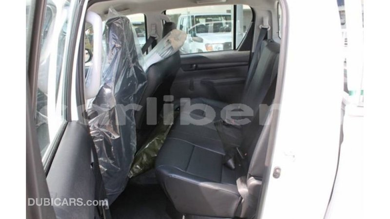 Big with watermark toyota hilux bomi county import dubai 3462