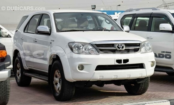Buy Import Toyota Fortuner White Car in Import - Dubai in Bomi County Buy Import Toyota Fortuner White Car in Import - Dubai in Bomi County