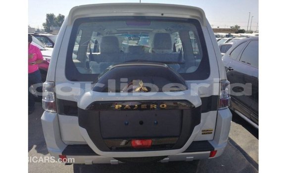 Buy Import Mitsubishi Pajero White Car in Import - Dubai in Bomi County Buy Import Mitsubishi Pajero White Car in Import - Dubai in Bomi County
