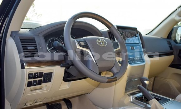 Buy Import Toyota Land Cruiser Black Car in Import - Dubai in Bomi County Buy Import Toyota Land Cruiser Black Car in Import - Dubai in Bomi County