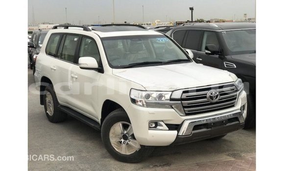 Buy Import Toyota Land Cruiser White Car in Import - Dubai in Bomi County Buy Import Toyota Land Cruiser White Car in Import - Dubai in Bomi County