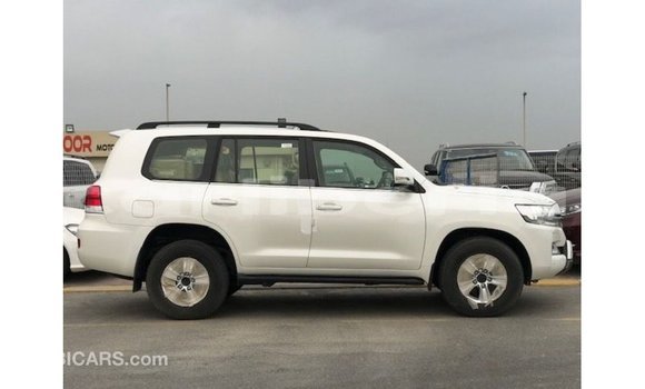 Buy Import Toyota Land Cruiser White Car in Import - Dubai in Bomi County Buy Import Toyota Land Cruiser White Car in Import - Dubai in Bomi County