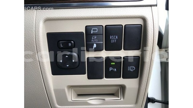 Big with watermark toyota land cruiser bomi county import dubai 3503