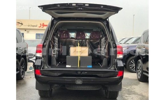 Buy Import Toyota Land Cruiser Black Car in Import - Dubai in Bomi County Buy Import Toyota Land Cruiser Black Car in Import - Dubai in Bomi County