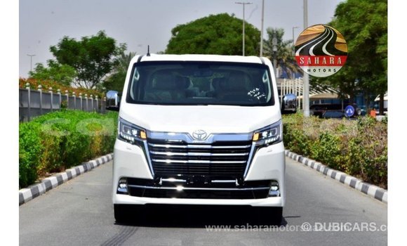 Acheter Import Voiture Toyota Granvia Blanc à Import - Dubai, Comté de Bomi Acheter Import Voiture Toyota Granvia Blanc à Import - Dubai, Comté de Bomi