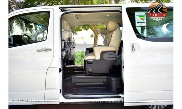Acheter Import Voiture Toyota Granvia Blanc à Import - Dubai, Comté de Bomi Acheter Import Voiture Toyota Granvia Blanc à Import - Dubai, Comté de Bomi