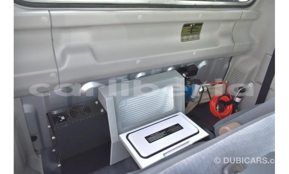 Acheter Import Voiture Toyota Land Cruiser Autre à Import - Dubai, Comté de Bomi Acheter Import Voiture Toyota Land Cruiser Autre à Import - Dubai, Comté de Bomi