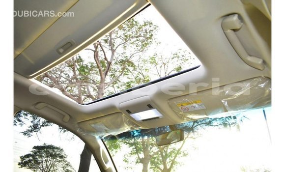 Acheter Import Voiture Toyota Land Cruiser Blanc à Import - Dubai, Comté de Bomi Acheter Import Voiture Toyota Land Cruiser Blanc à Import - Dubai, Comté de Bomi