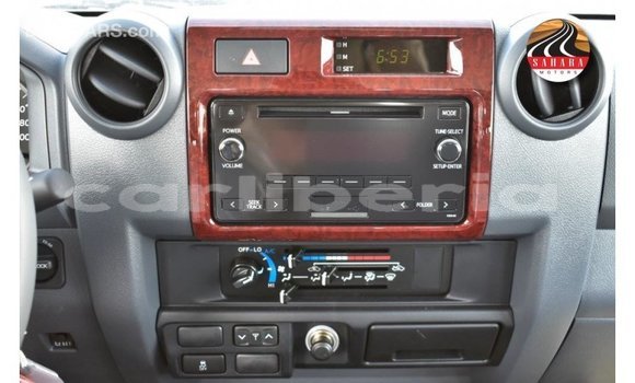 Acheter Import Voiture Toyota Land Cruiser Autre à Import - Dubai, Comté de Bomi Acheter Import Voiture Toyota Land Cruiser Autre à Import - Dubai, Comté de Bomi