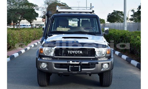 Acheter Import Voiture Toyota Land Cruiser Autre à Import - Dubai, Comté de Bomi Acheter Import Voiture Toyota Land Cruiser Autre à Import - Dubai, Comté de Bomi