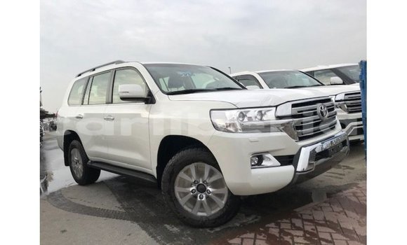 Buy Import Toyota Land Cruiser White Car in Import - Dubai in Bomi County Buy Import Toyota Land Cruiser White Car in Import - Dubai in Bomi County