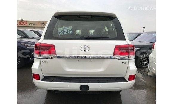 Buy Import Toyota Land Cruiser White Car in Import - Dubai in Bomi County Buy Import Toyota Land Cruiser White Car in Import - Dubai in Bomi County