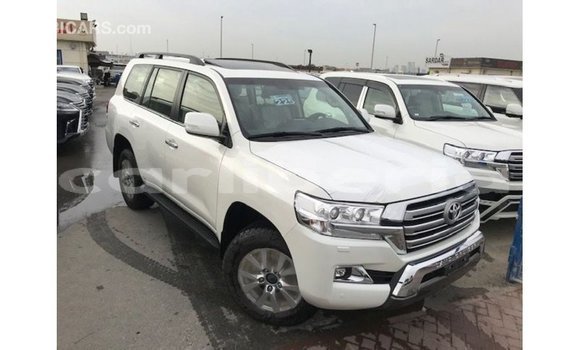 Buy Import Toyota Land Cruiser White Car in Import - Dubai in Bomi County Buy Import Toyota Land Cruiser White Car in Import - Dubai in Bomi County