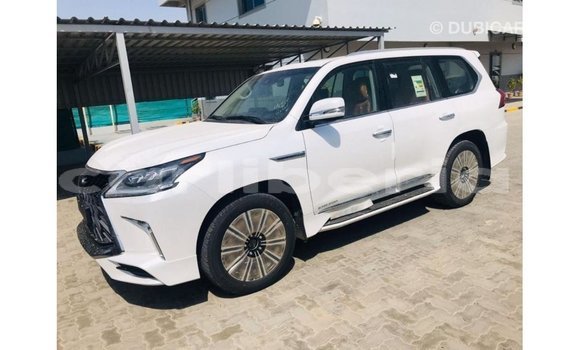 Acheter Import Voiture Lexus LX Blanc à Import - Dubai, Comté de Bomi Acheter Import Voiture Lexus LX Blanc à Import - Dubai, Comté de Bomi