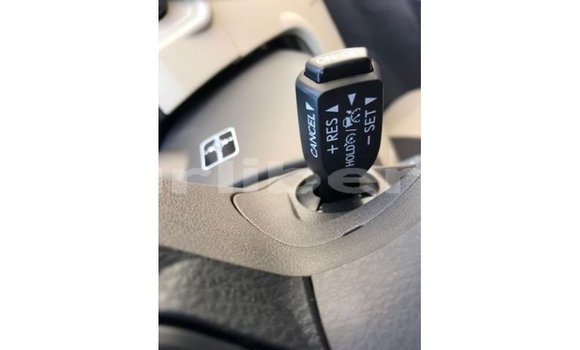 Buy Import Toyota Prado White Car in Import - Dubai in Bomi County Buy Import Toyota Prado White Car in Import - Dubai in Bomi County