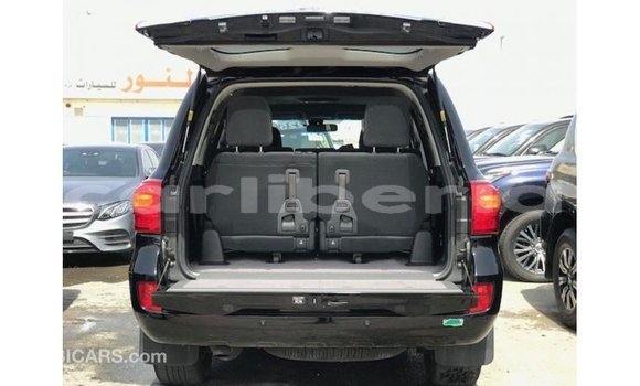 Buy Import Toyota Land Cruiser Black Car in Import - Dubai in Bomi County Buy Import Toyota Land Cruiser Black Car in Import - Dubai in Bomi County