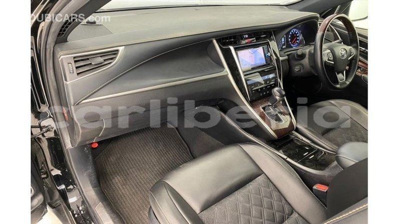 Big with watermark toyota harrier bomi county import dubai 3549