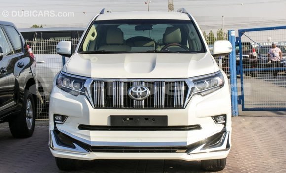Acheter Import Voiture Toyota Prado Blanc à Import - Dubai, Comté de Bomi Acheter Import Voiture Toyota Prado Blanc à Import - Dubai, Comté de Bomi