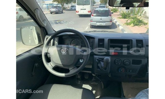 Buy Import Toyota Hiace White Car in Import - Dubai in Bomi County Buy Import Toyota Hiace White Car in Import - Dubai in Bomi County