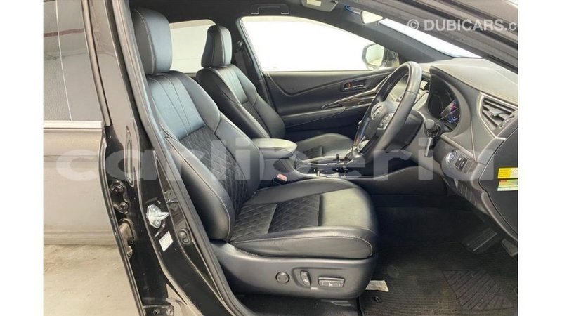 Big with watermark toyota harrier bomi county import dubai 3563