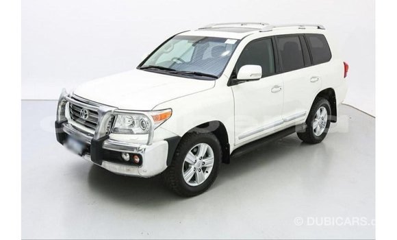 Buy Import Toyota Land Cruiser White Car in Import - Dubai in Bomi County Buy Import Toyota Land Cruiser White Car in Import - Dubai in Bomi County