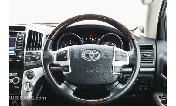 Buy Import Toyota Land Cruiser White Car in Import - Dubai in Bomi County Buy Import Toyota Land Cruiser White Car in Import - Dubai in Bomi County