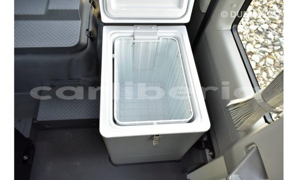 Acheter Import Voiture Toyota Coaster Blanc à Import - Dubai, Comté de Bomi Acheter Import Voiture Toyota Coaster Blanc à Import - Dubai, Comté de Bomi