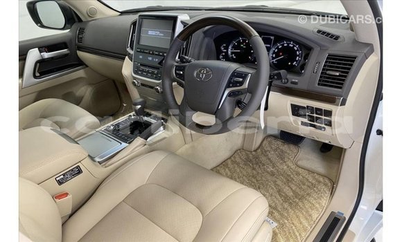 Buy Import Toyota Land Cruiser White Car in Import - Dubai in Bomi County Buy Import Toyota Land Cruiser White Car in Import - Dubai in Bomi County